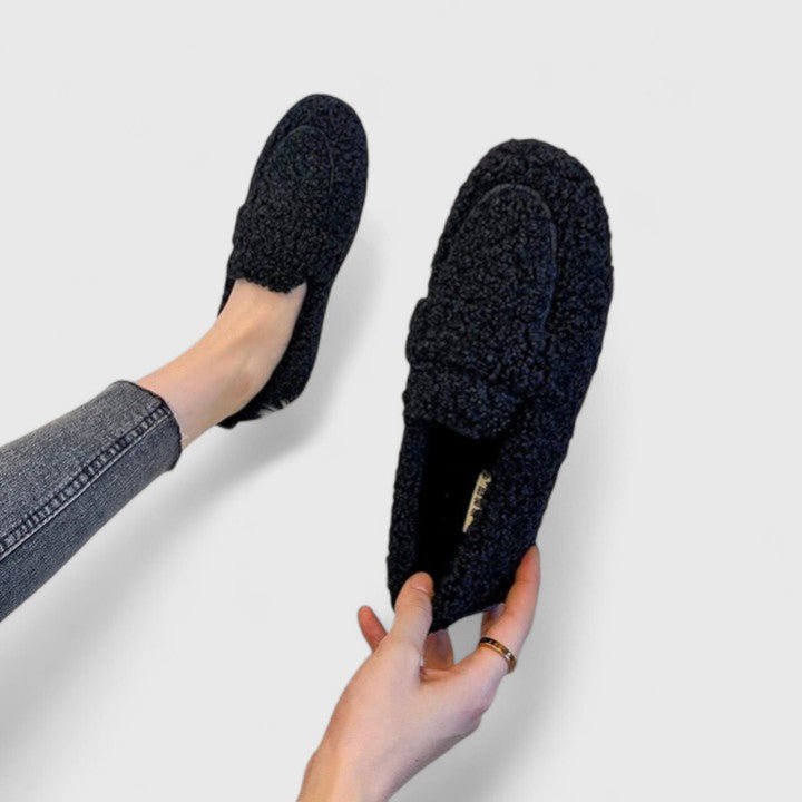 Solene | Warm Slippers With Elegant Design