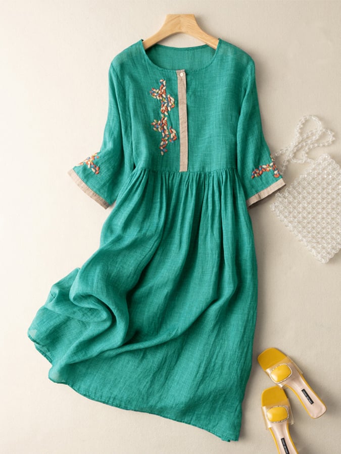 Embroidered Dress with Round Neck