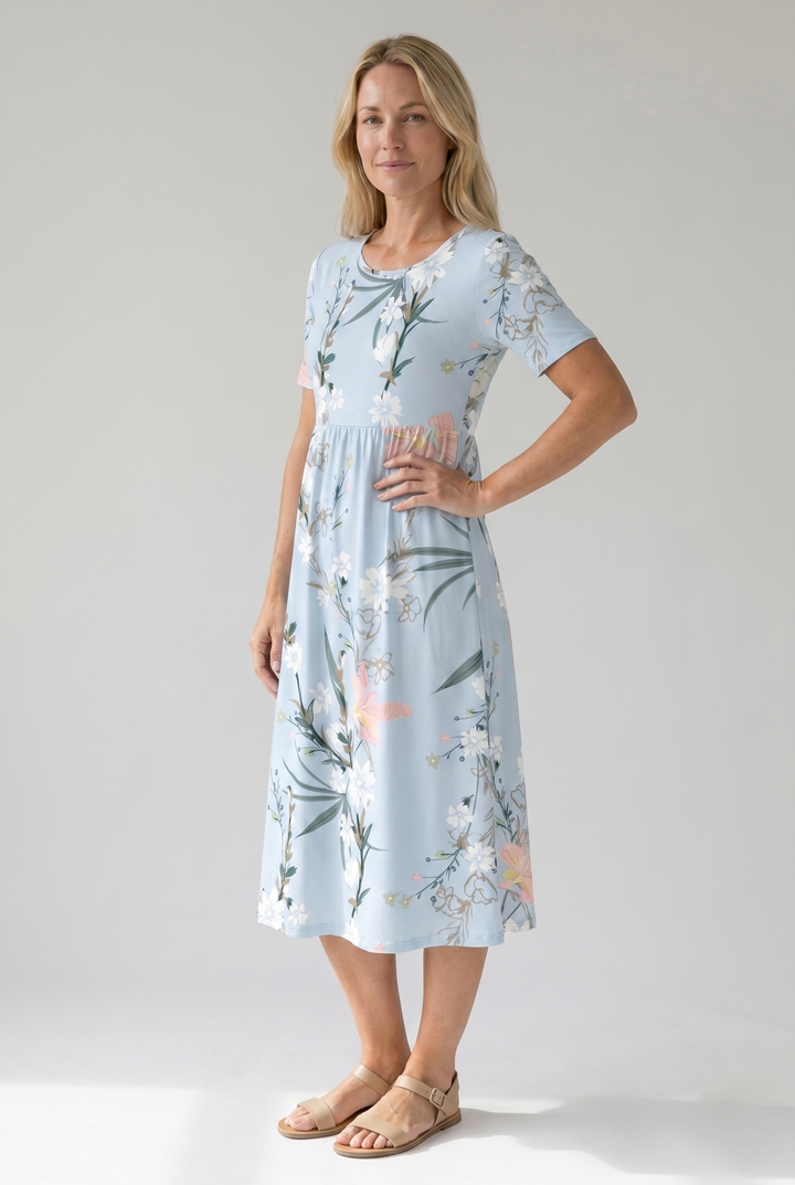Floral A-Line Midi Dress with Round Neck and Short Sleeves