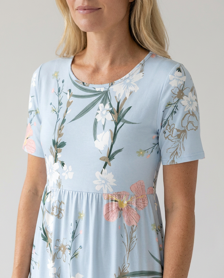 Floral A-Line Midi Dress with Round Neck and Short Sleeves