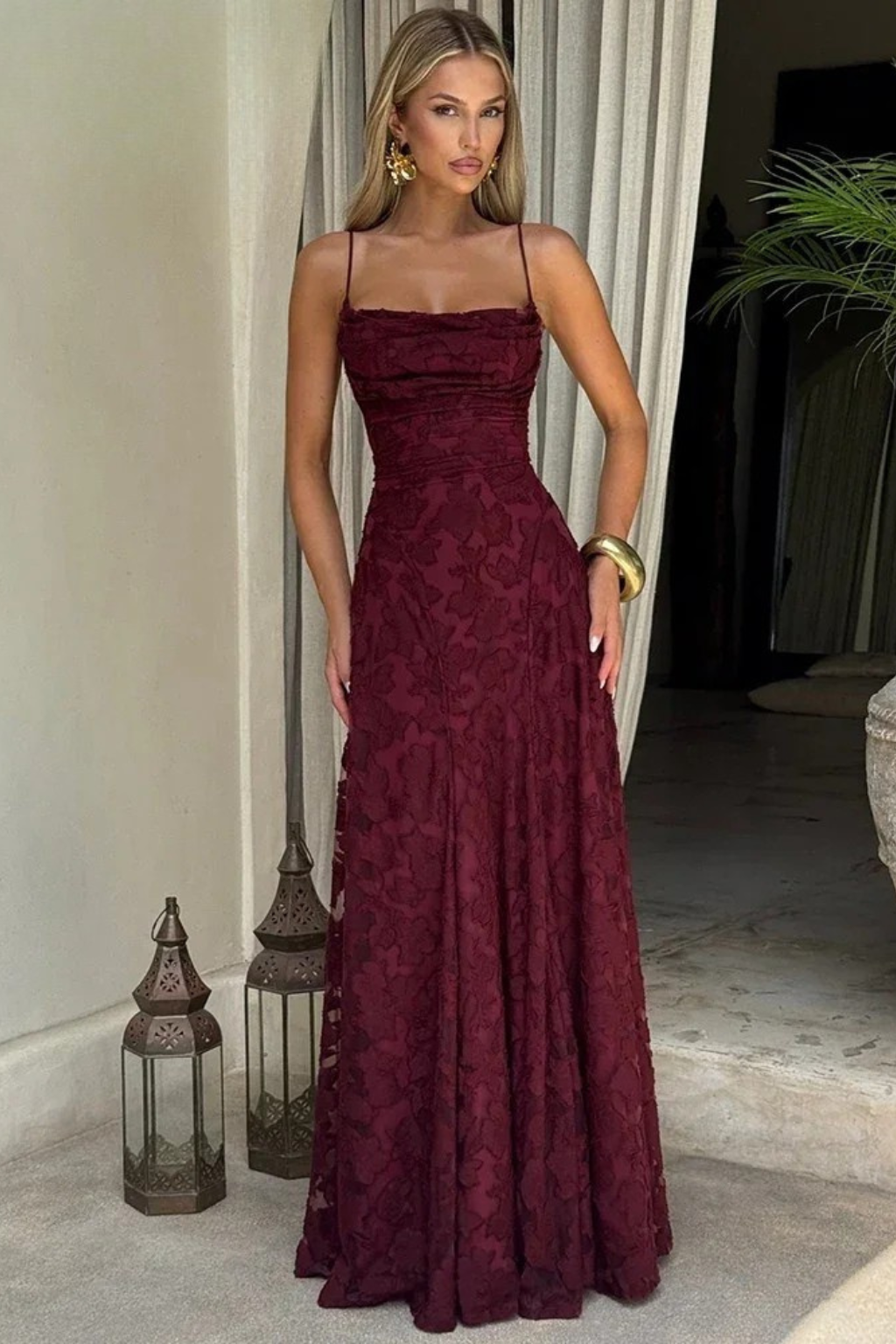 Floral Open-Back Maxi Dress with Spaghetti Straps