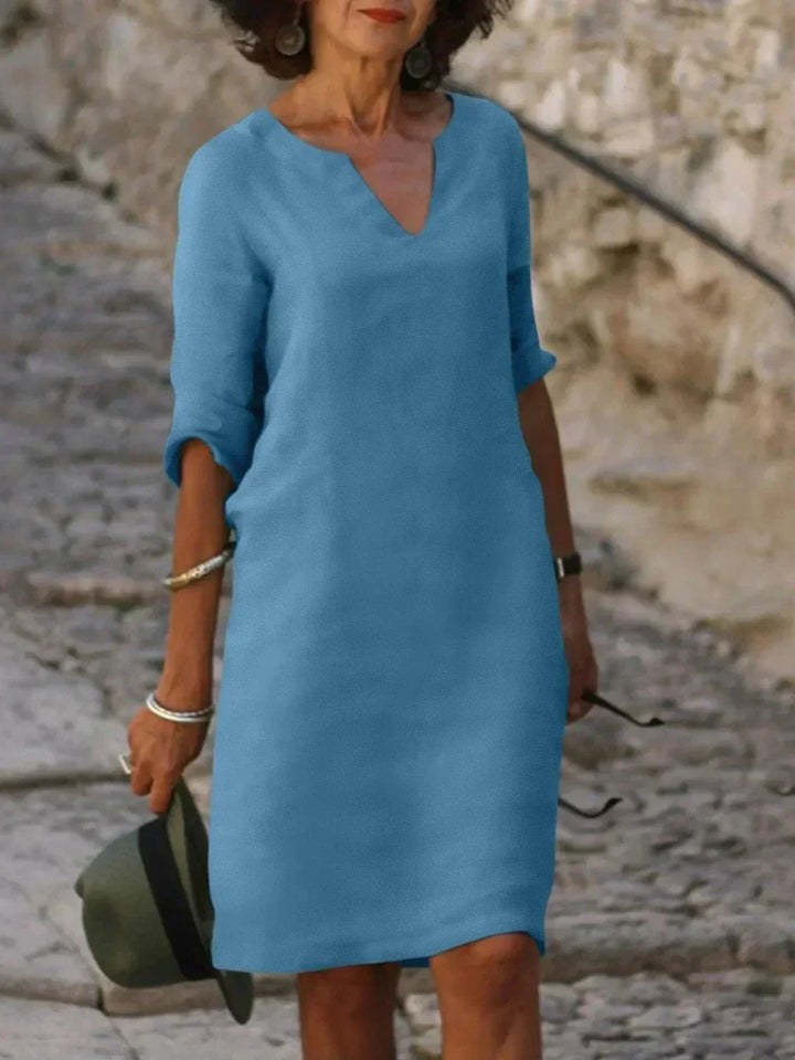 Maxi Dress with V-Neck and Three-Quarter Sleeves