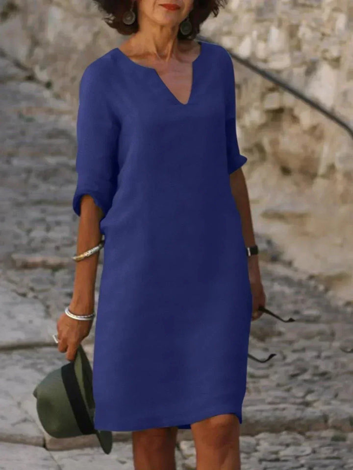 Maxi Dress with V-Neck and Three-Quarter Sleeves