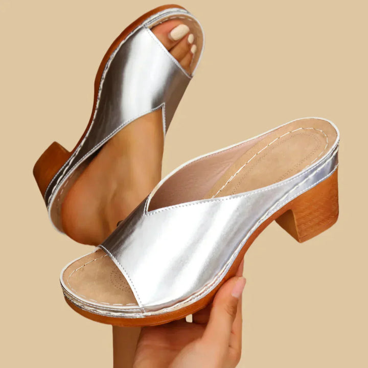 Orthopedic Sandals with Thick Heels
