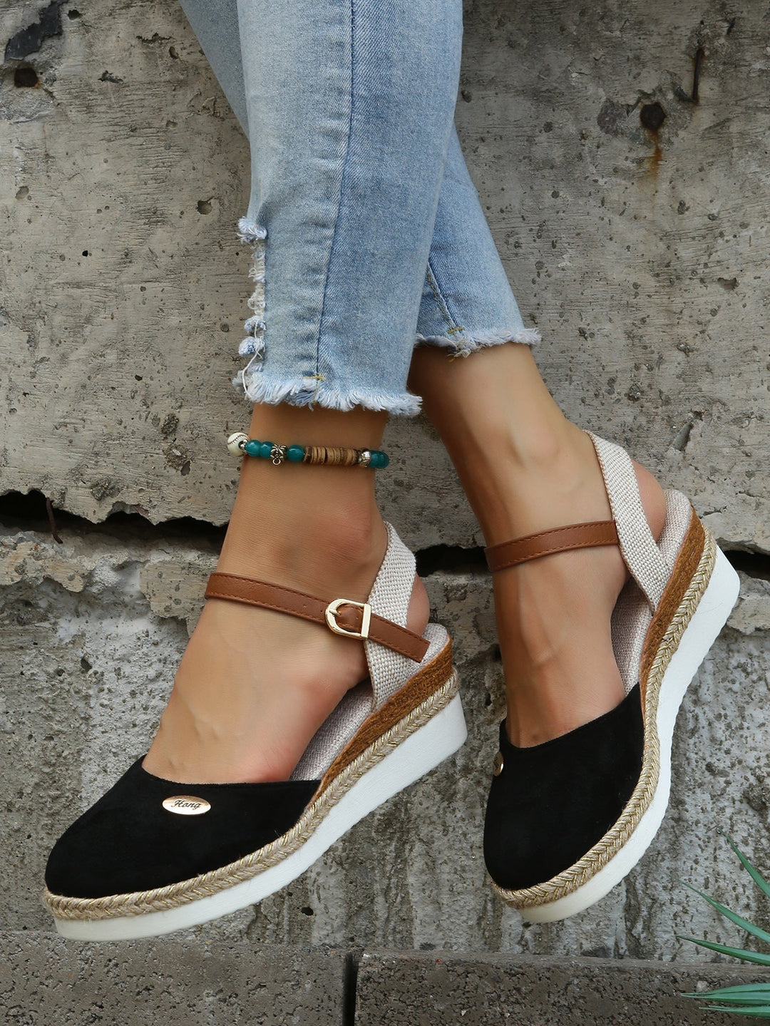 Orthopedic Woven Cushioned Sandals