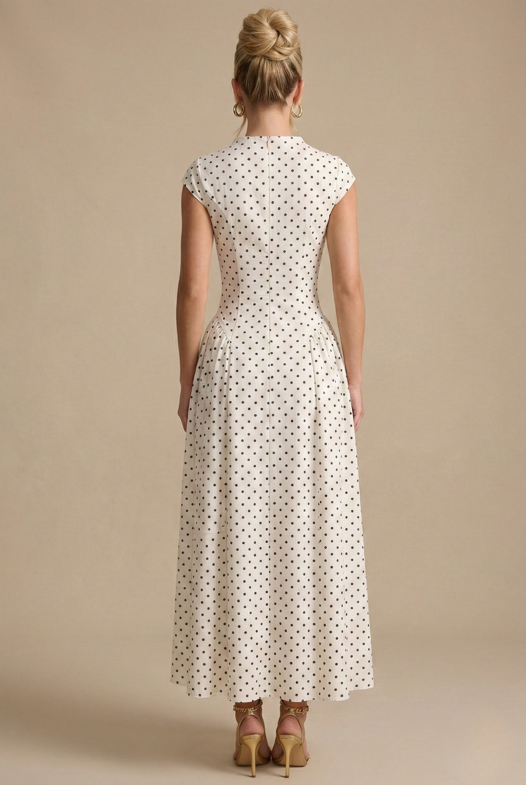 Polka-Dot Pleated A-Line Maxi Wedding Guest Dress with High Neckline and Cap Sleeves