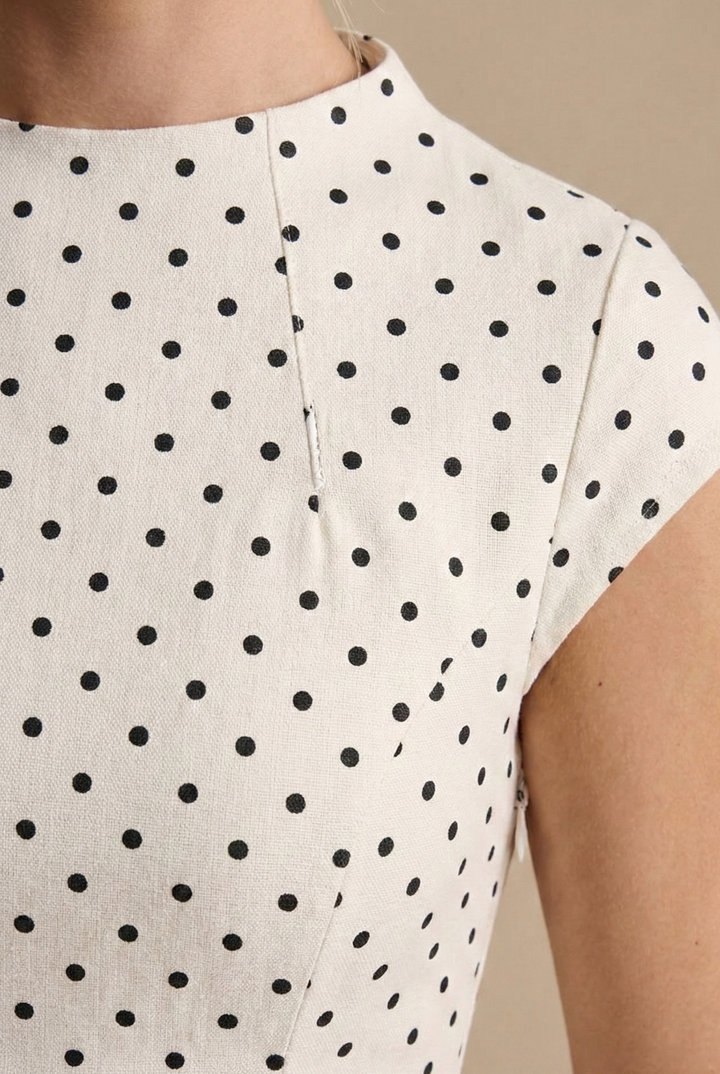 Polka-Dot Pleated A-Line Maxi Wedding Guest Dress with High Neckline and Cap Sleeves